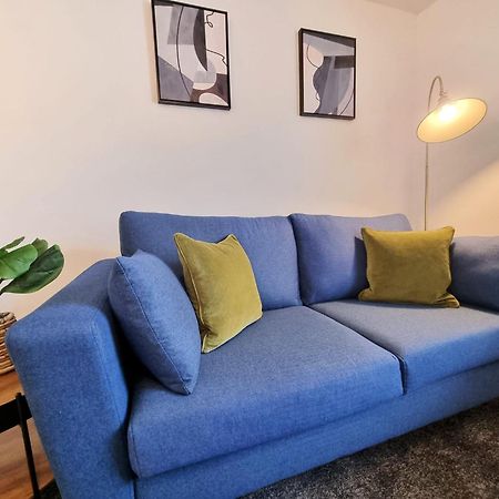 Cosy Apartment Nearby Train Station! Watford  Exterior foto